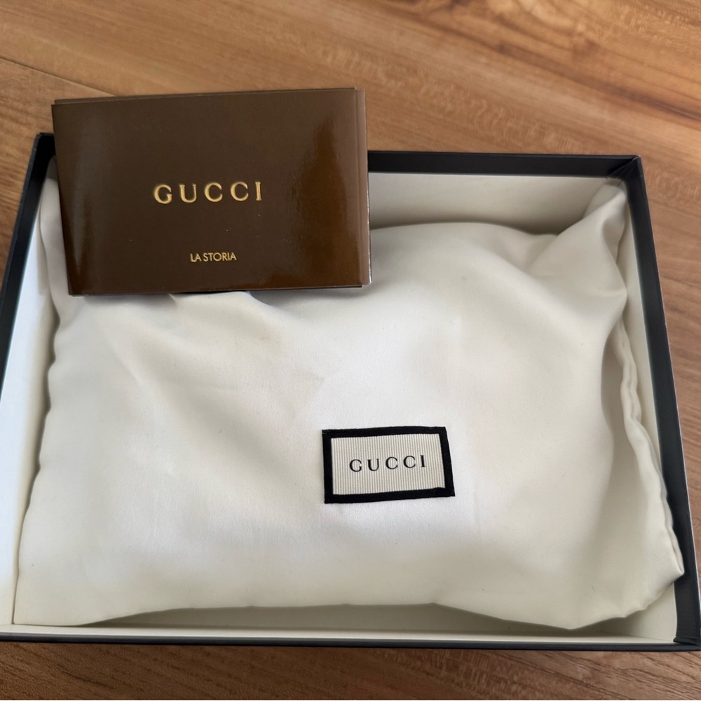 Gucci GG Marmont Mini Quilted Black Leather Shoulder Bag - Picture 13 of 16